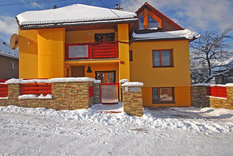Vip Apartmany Bešeňová エクステリア 写真