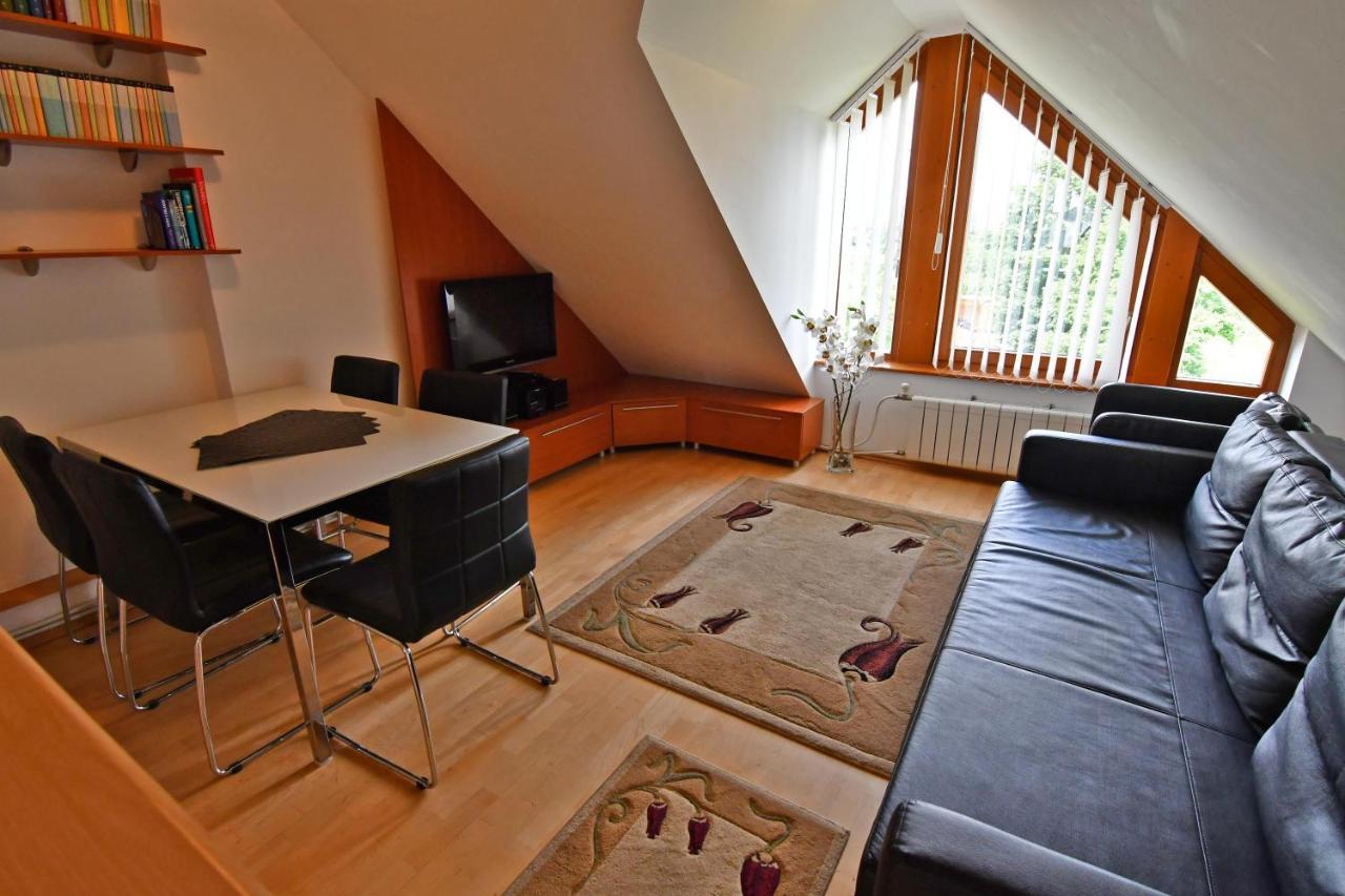 Vip Apartmany Bešeňová エクステリア 写真
