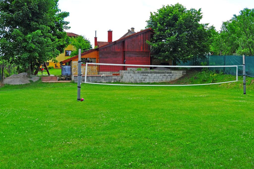 Vip Apartmany Bešeňová エクステリア 写真